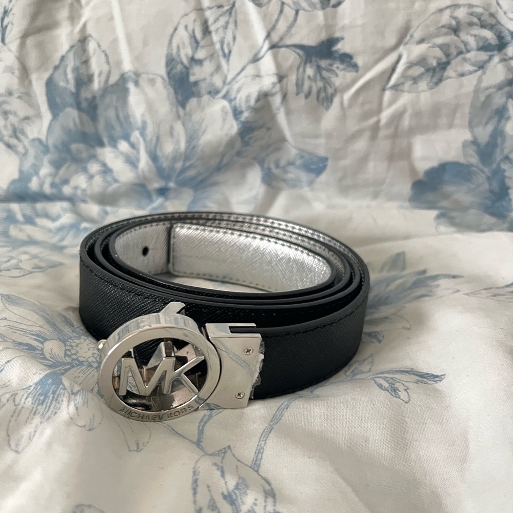 Michael Kors Black Leather Reversible Belt with Silver Buckle